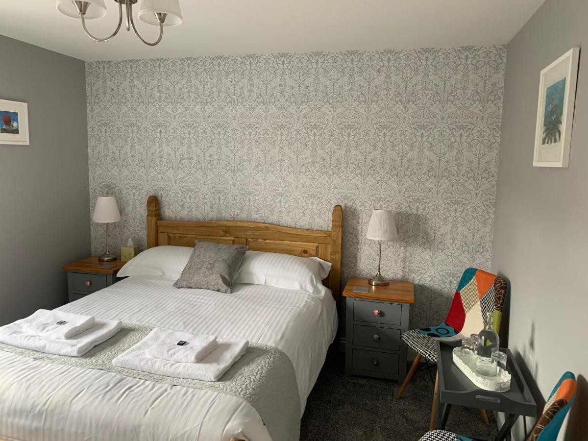 Hensleigh House Panzió Charmouth Kültér fotó